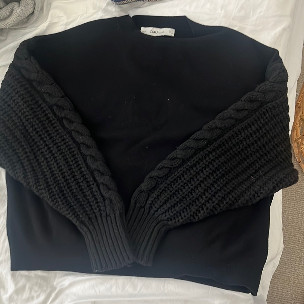 Zara Knit Black Sweater S